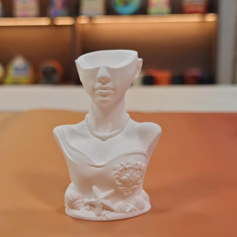 Flexible Silicone Lady Shape Planter Mold For Resin Art Concrete Cement Casting And Decorative Candle Container