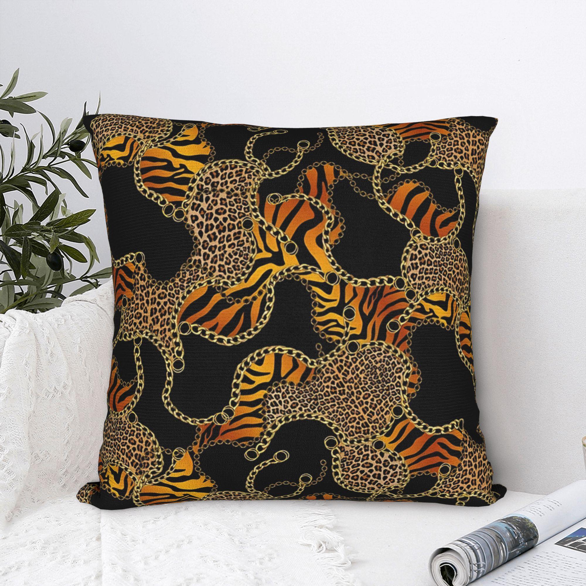 Annier Unisex Gold/Black Glam Cheetah Tiger And Chains On Pillowcases Vintage Pillow Case For Living Room Sofa Comfy Pillow Cover