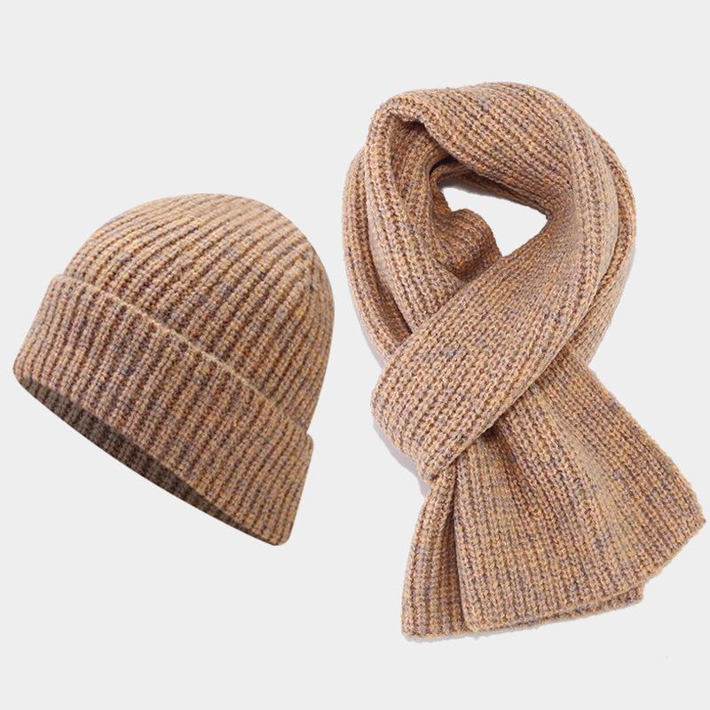 New two-color striped thickened hat, scarf set, autumn and winter outdoor cold-proof knitted hat two-piece set