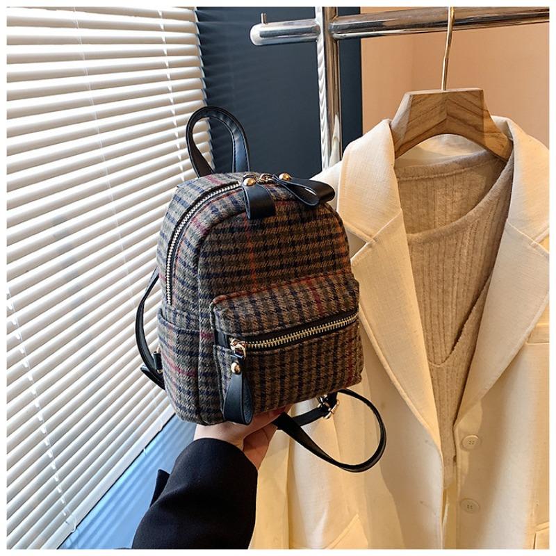 Retro Bag Women's Bag Fashionable Versatile Plaid Backpack Niche Design Small Backpack