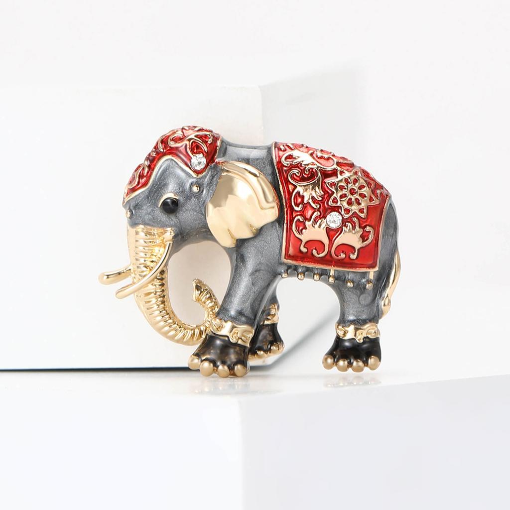 Hot Sale Retro Alloy Enamel Elephant Brooch Delicate Cartoon Men'S And Women'S Suit Cardigan Corsage Ornament Pin
