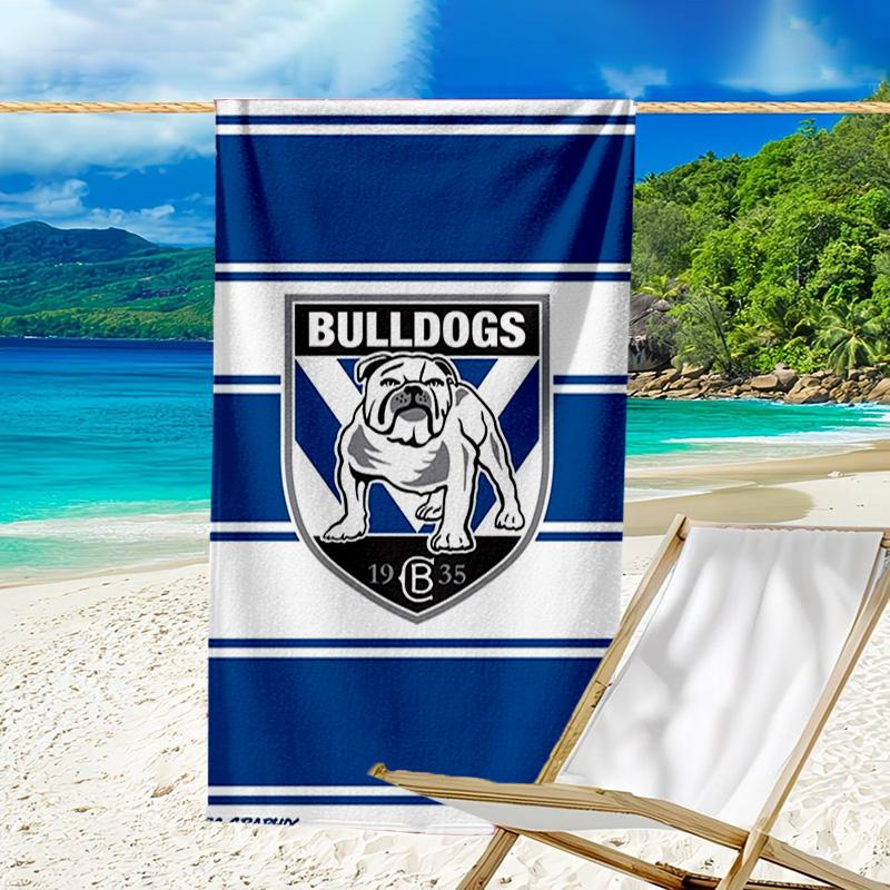 Bulldogs Team Crest Design Microfiber Beach Towel, Lightweight And Quick-Dry, for Summer Travel, Beach Essential, Swimming Pool Outdoor