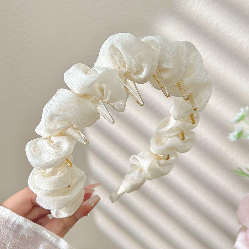 Soft Fluffy Headband - Retro Niche Sweet Commuting Hair Accessory for Autumn/Winter