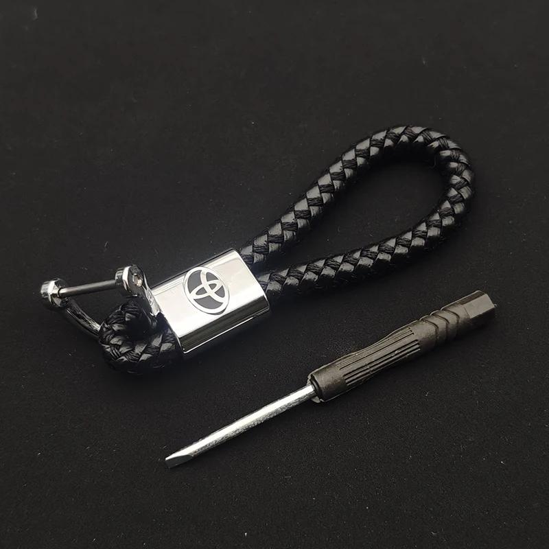 Metal Leather Keyring Car Keychain For Toyota TRD Yaris Rav4 CHR Yaris Prius Avensis Corolla Camry Highlander Hilux Land Cruiser