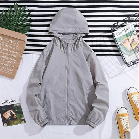 2023 Lätt Genomskinlig Solskyddsjacka för Herrar - Mångsidig Strandkläder för Studenter