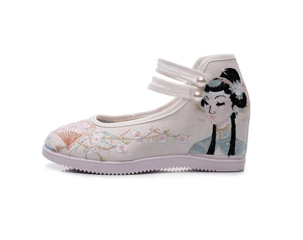 Bestickte Hanfu High Heels & Ballerinas: Traditionelle Sommerschuhe für Damen