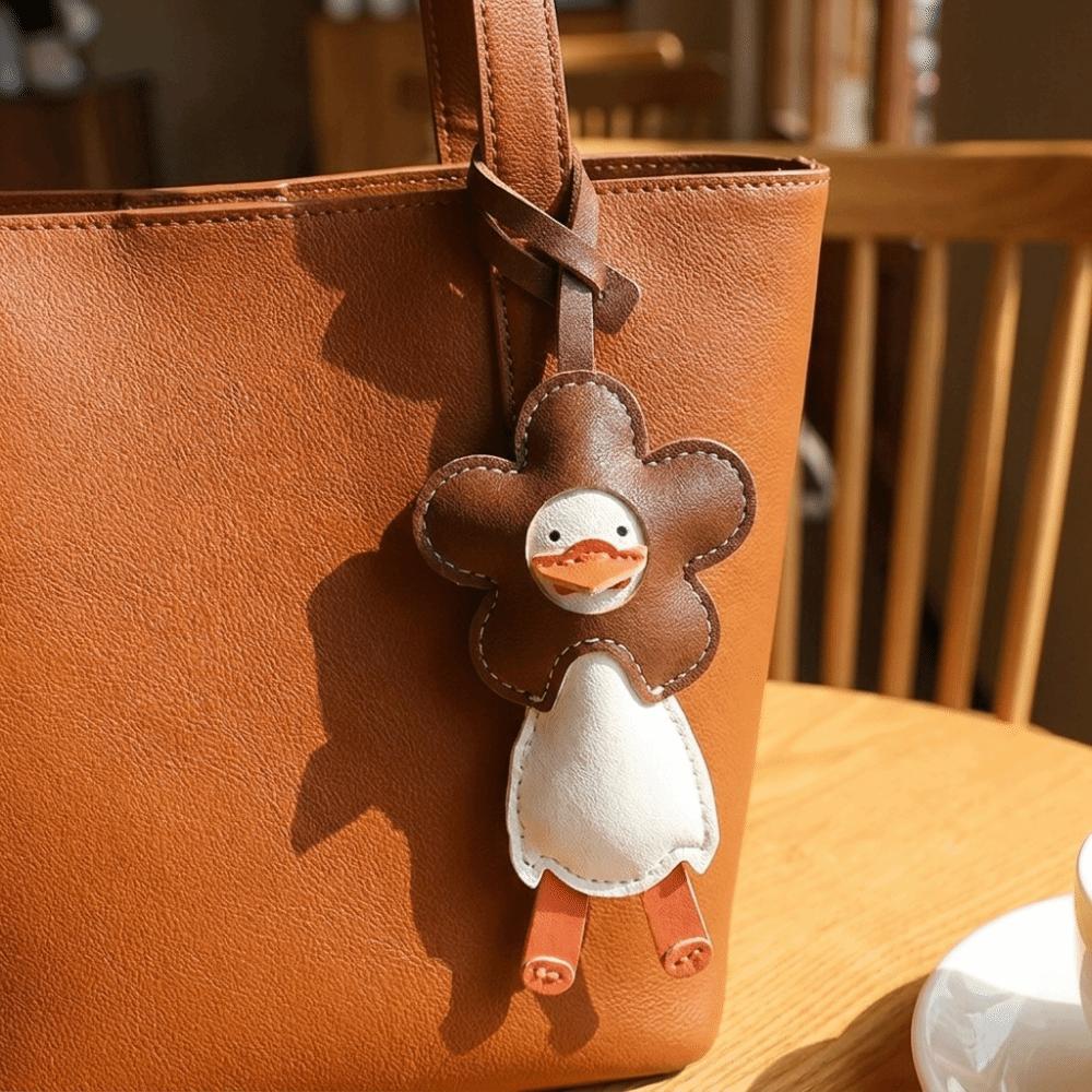 PU Leather Flower Duck Keychain Animal Phone Chain Aesthetic Bag Charm Car Decor