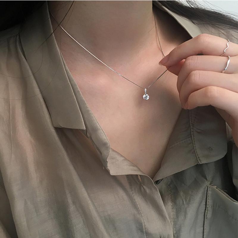 Silver Color Small Single Rhinestone Zircon Pendant Necklace for Women Simple Clavicle Chain Trend Gorgeous Gift Party Jewelry