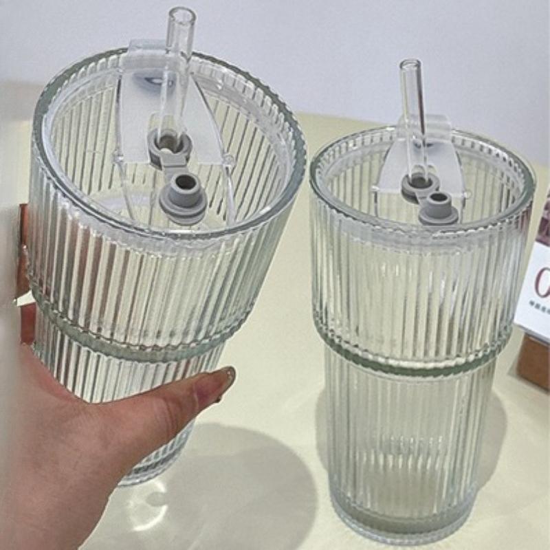 1/2 Piezas Vaso de Vidrio Rayado Vasos Transparentes con Tapa y Pajita Taza para Café Helado Taza de Té Vaso para Jugos Vaso para Leche y Agua Utensilios para Beber Botella de Agua con Pajita