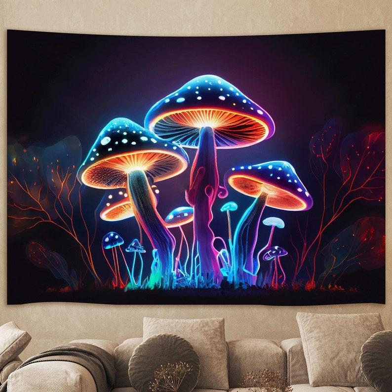 

mushroom tapestry 75x100 чорний