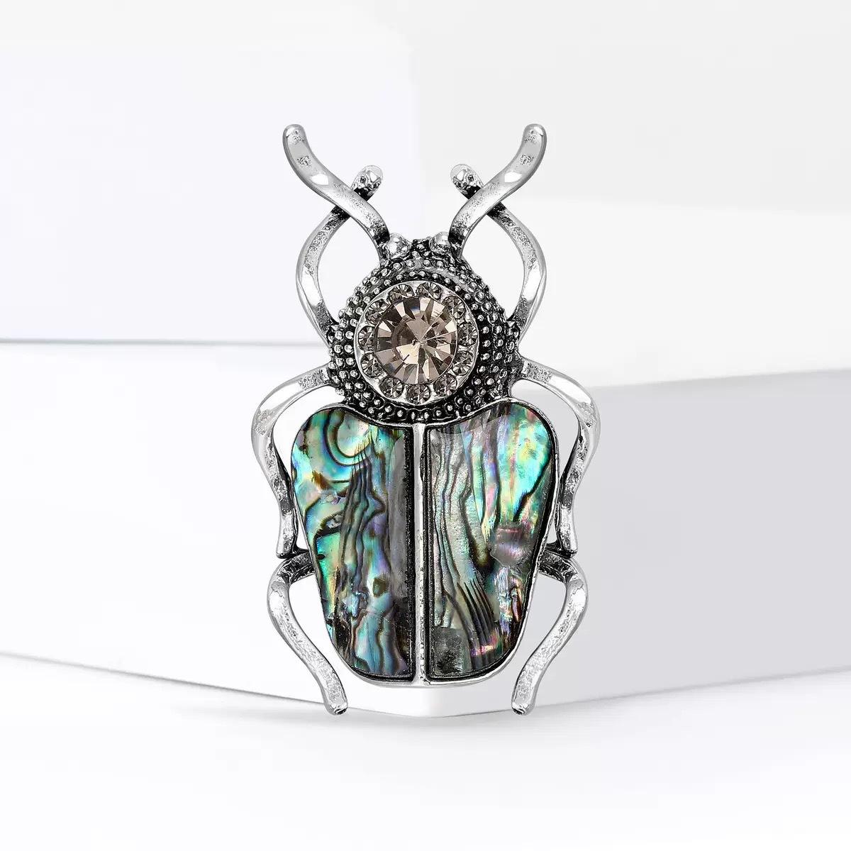 

Fashionable Retro Insect Alloy Brooch Bag, Clothing Decoration One Size