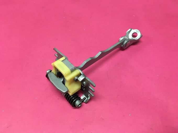 

for Fluence/ Megane 3 Door Tension Spring Front 824310007R