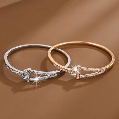 New Fashion High-End Niche Personality Design Micro Inlaid Zircon Temperament Elegant Everyday Joker Bracelet for Girlfriend