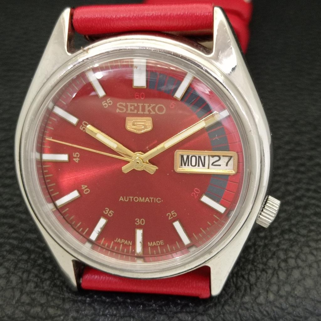 VINTAGE SEIKO 5 AUTOMATIC 7S26A JAPAN MENS RED COLOR DIAL WATCH a702616-1 R209-a702616