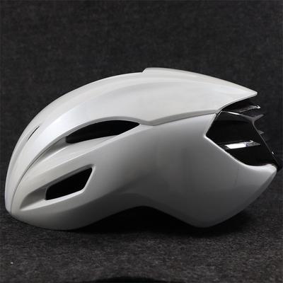 Mountain Bike Pneumatic Helmet Road Breaking Wind Ultra Light Integrated Protective Equipment for Men and Women Riding R1