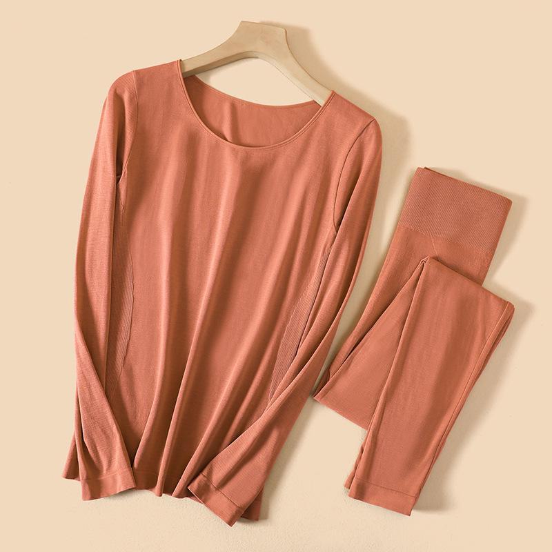 "Women's Seamless Cashmere Protein Thermal Underwear Set: Slim Fit, Body-Shaping for Autumn & Winter"
