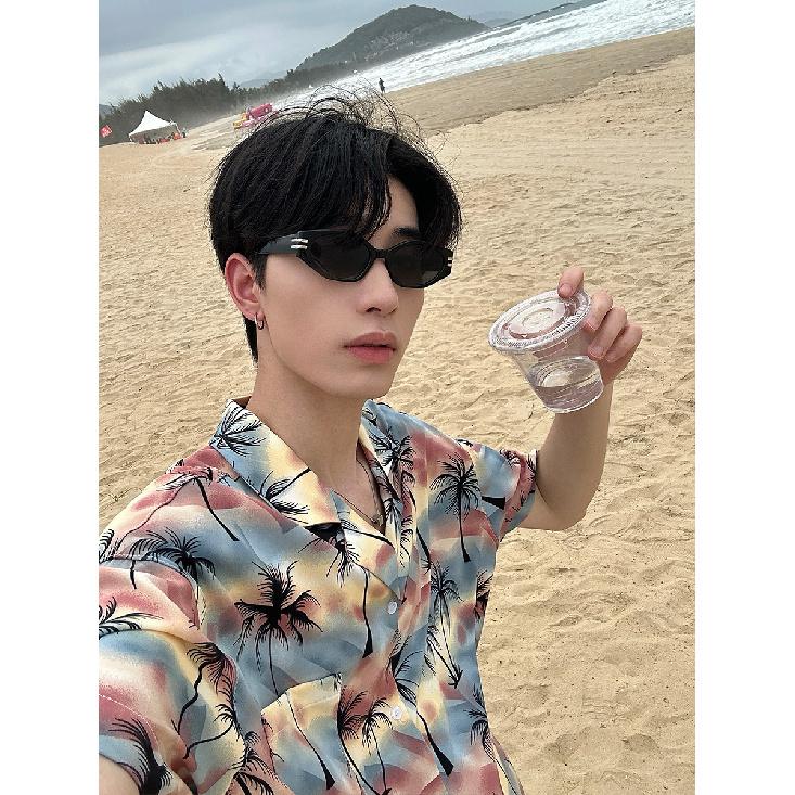 Summer Retro New Cuban Collar Floral Shirt Men's Loose Hong Kong Style Hawaiian Couple Beach Short Sleeve Top