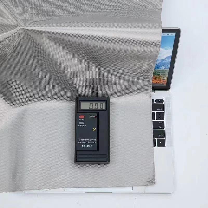 30cm/50cm/100cm/200cm*145cm Fibre d'Argent RFID Tissu Anti-Radiation Tissu de Blindage pour Coudre Sacs Protection