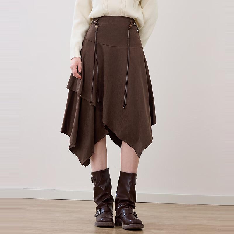 Betu Women's Suede A-Line Skirt with Belt