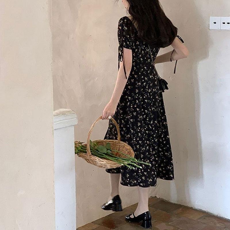 French Square Collar Dress for Women 2025 Summer New Style Gentle Temperament Waist-hugging Slit Skirt