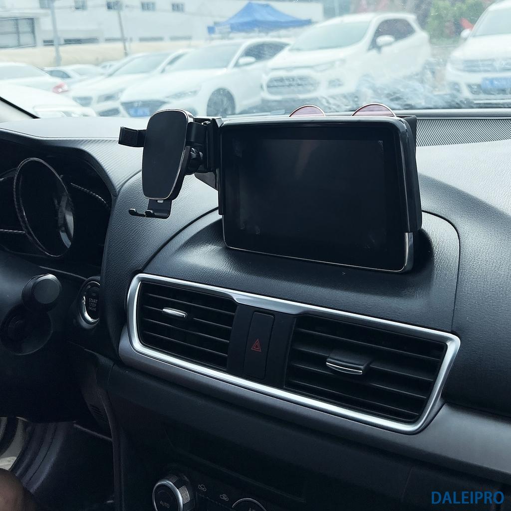 ABHC1 Car Phone Holder For Mazda MX5 MX-5 ND 2016 2017 2018-2021 2022 2023 7-Inch Display Screen Fixed Bracket Wireless Charging Stand