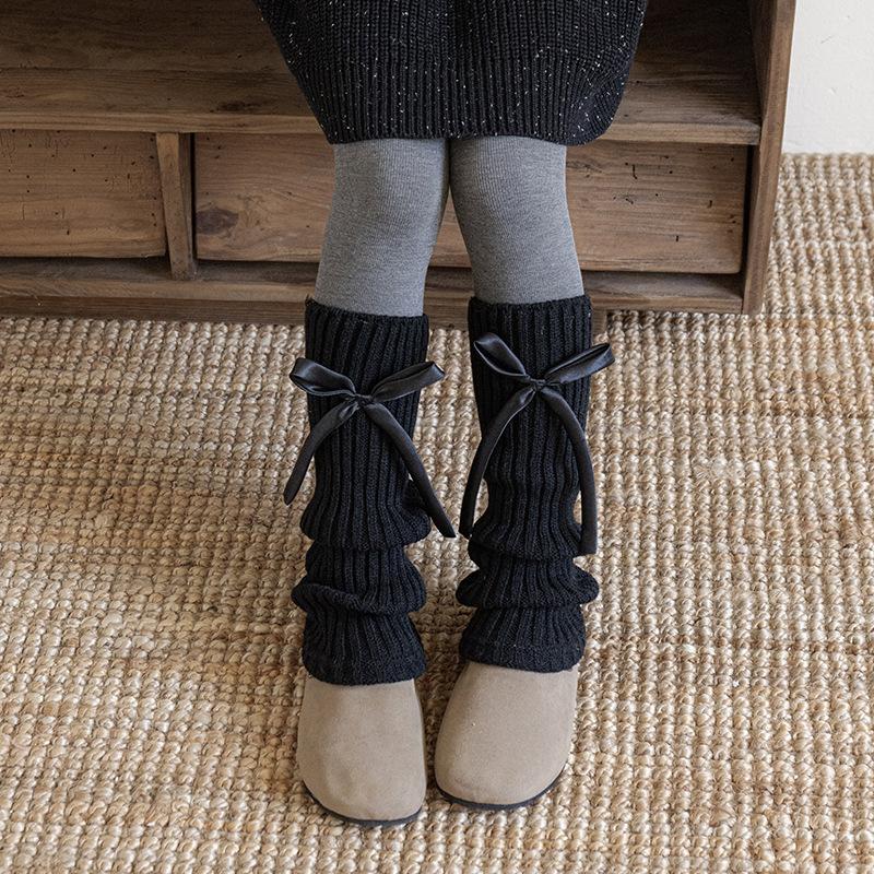 

Cotton Children s Socks Autumn and Winter Bow Stacking Socks Lolita Knitted Wool Korean Girls Retro Leg Cover чёрный