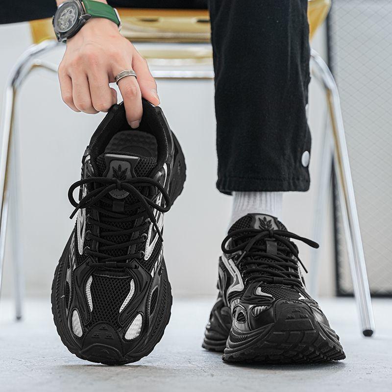 Mesh Upper Thick Platform Breathable Running Male Sports Shoes Simple Unisex Athletic Outdoor Low Price Men's Casual Sneakers