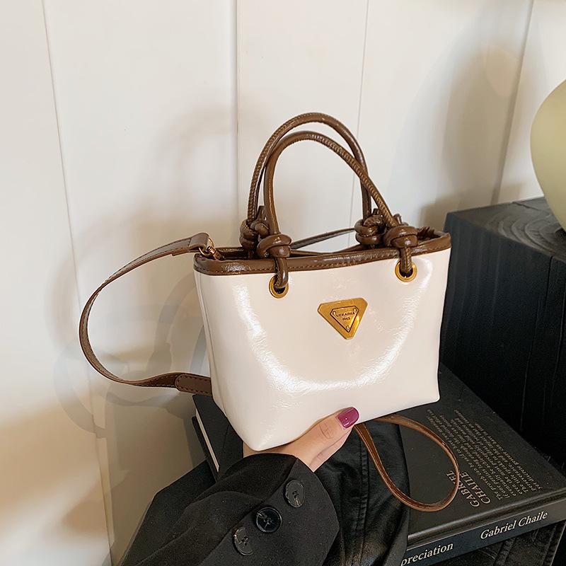 Handbag New Fashion Casual Versatile Shoulder Bag Commuter Women's Bag