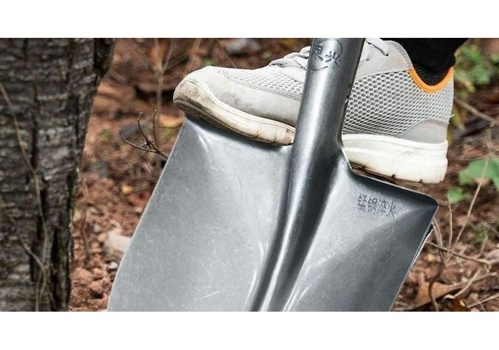 Steel Long-Handled Agricultural Shovel: Thickened, Large Pointed & Flat Head for Gardening & Digging