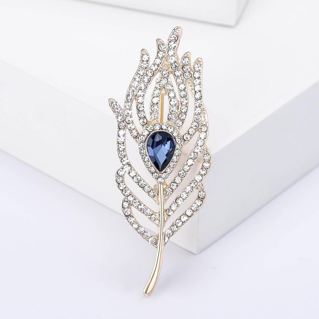 Pendant Feather Brooch Dual Purpose Pin Brooch Ladies Celebrity Temperament Brooch Corsage