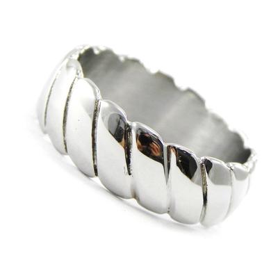 Silberner 'Choreographie'-Stahlring