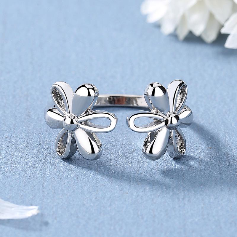 2022 Women's Flower Open Ring - Blogger Style with Girlish Charm