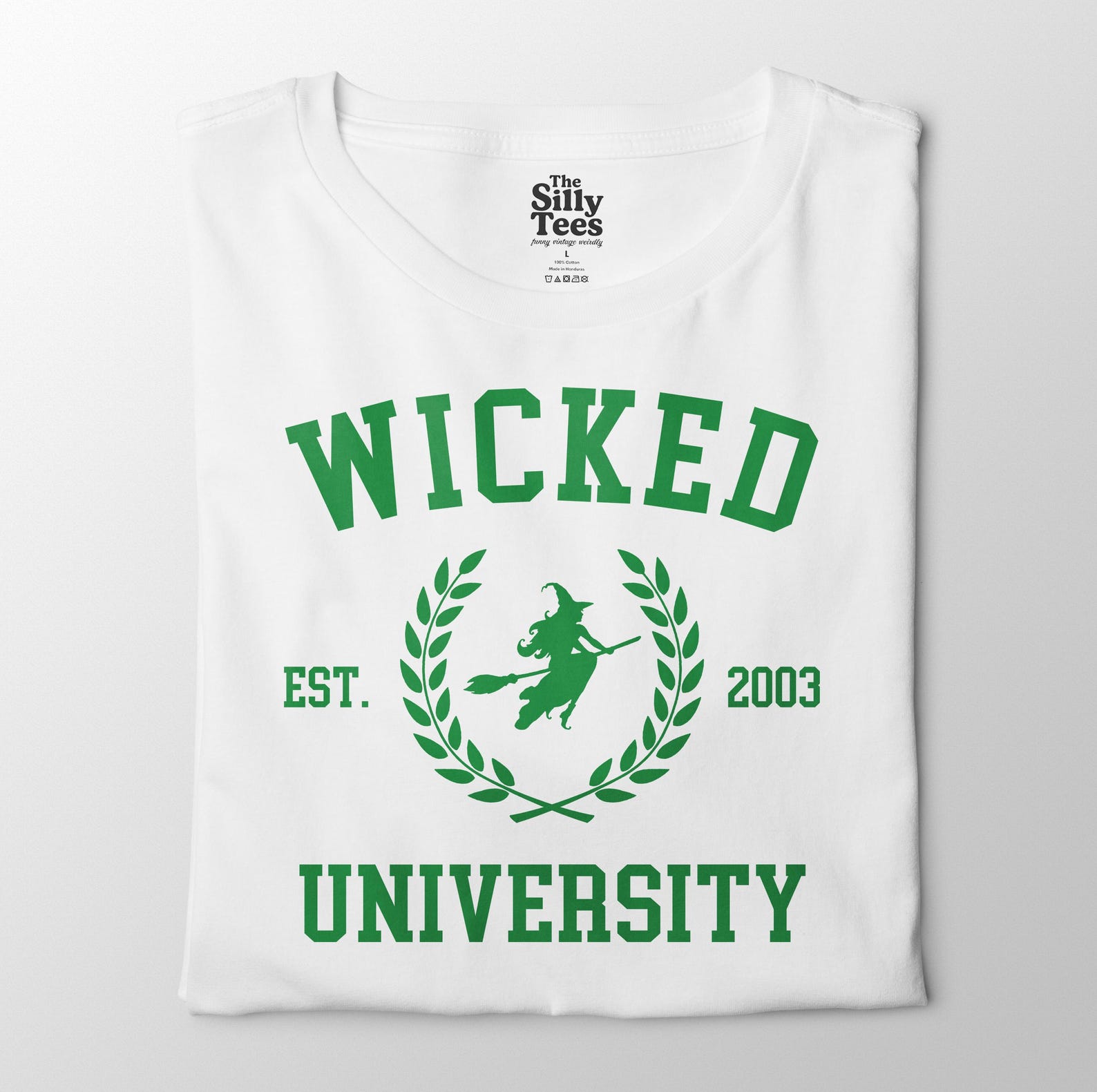 Wicked University T-Shirt: Witchy Academia Graphic Tee 3XL
