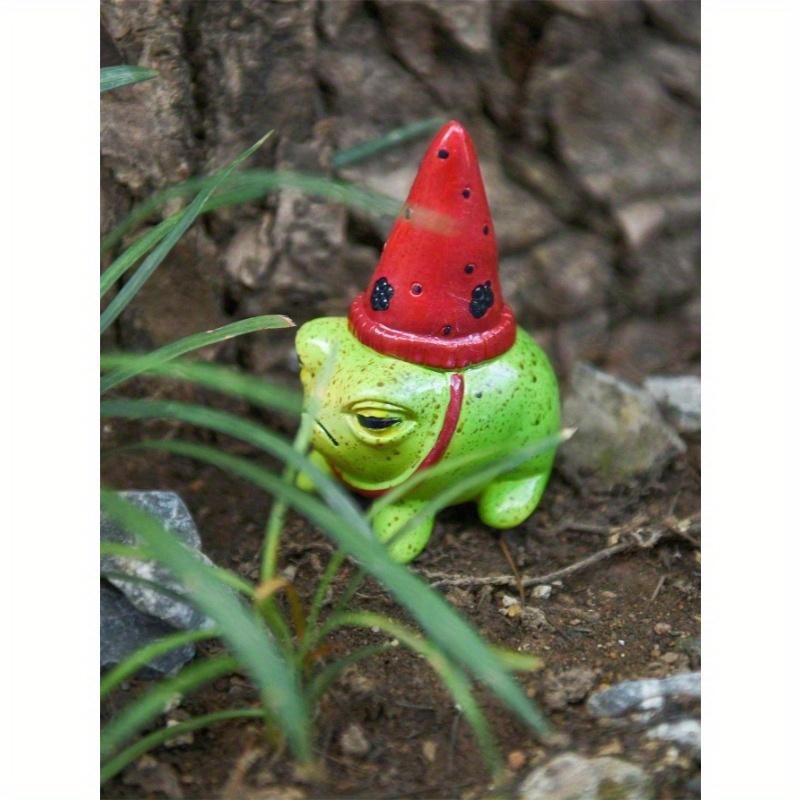 1pc Resin Frog Wearing Hat Christmas Ornament, Rustic Countryside Garden Patio Micro Decoration, Cute Animal Figurine, Suitable For Succulent Plants
