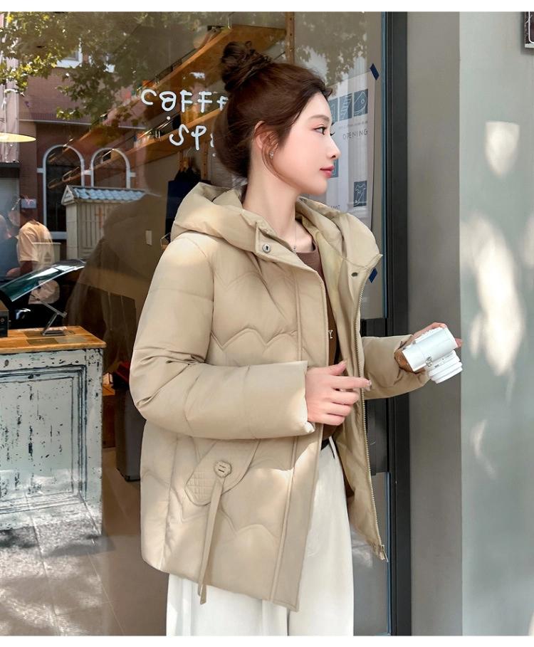 Women’s Short Hooded Windproof Thicken Warm Winter Jacket