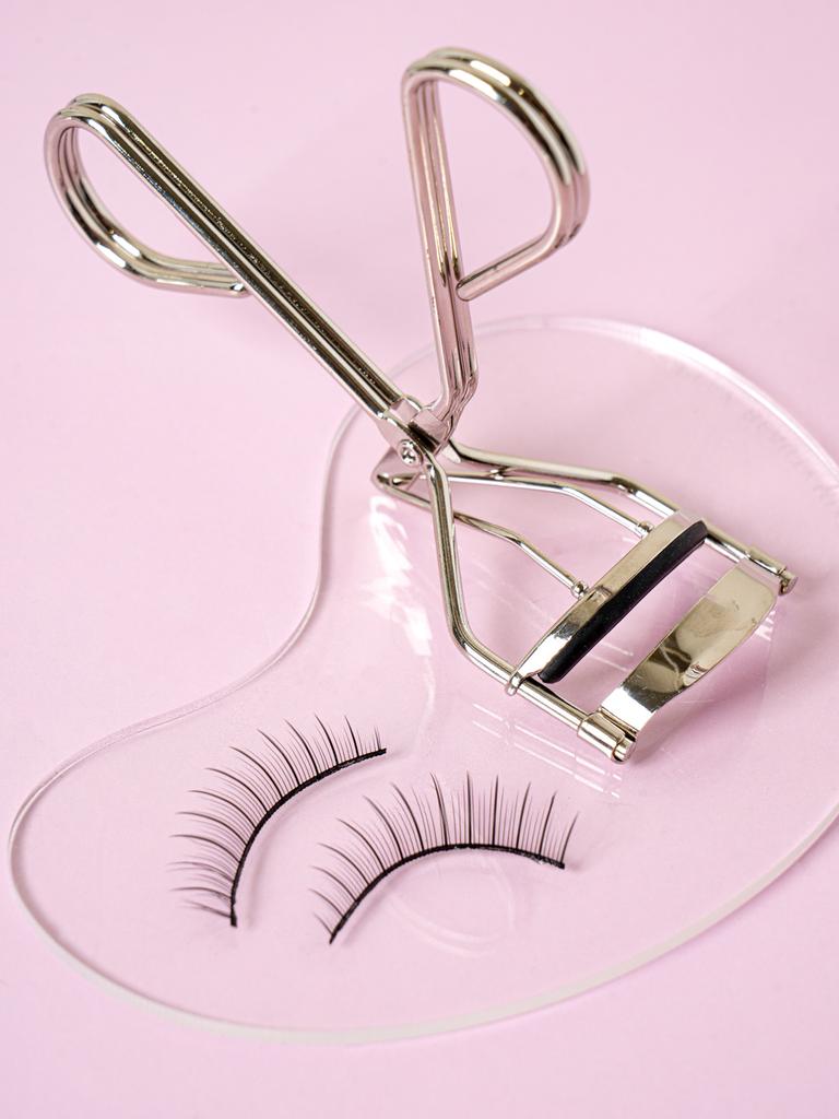 Premium Handled Eyelash Curler