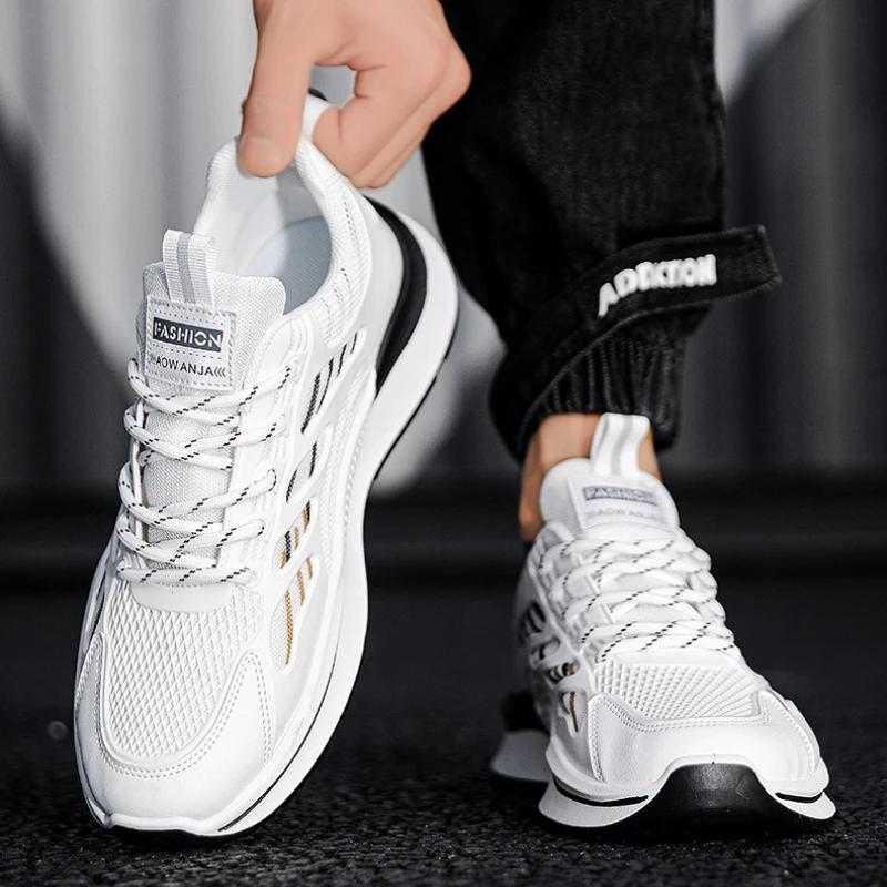 Fashion Men Breathable Sports Casual Shoes Lightweight Sneakers White Outdoor Mesh Non-slip Shoes Men New Athletic Jogging Tennis Shoes