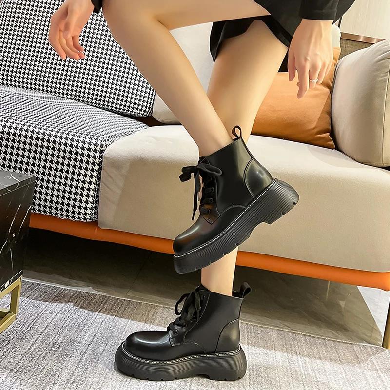 Fashion Women's Boots British Thick Soled High Rise Short Boots Women's New Soft Leather Anti-skid Short Boots In Autumn and Winter 2024