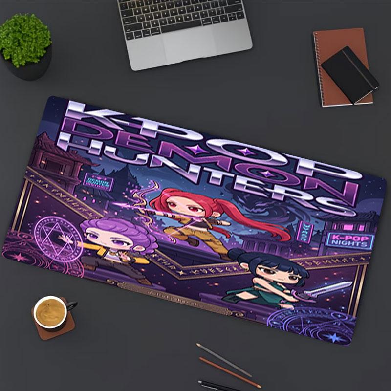 Podložka pod myš s potiskem KPop Demon Hunters, pro podložku pod klávesnici, podložka pro notebook PC pro kancelářské domácí použití, dekorace stolu, perfektní dárek k narozeninám pro hráče
