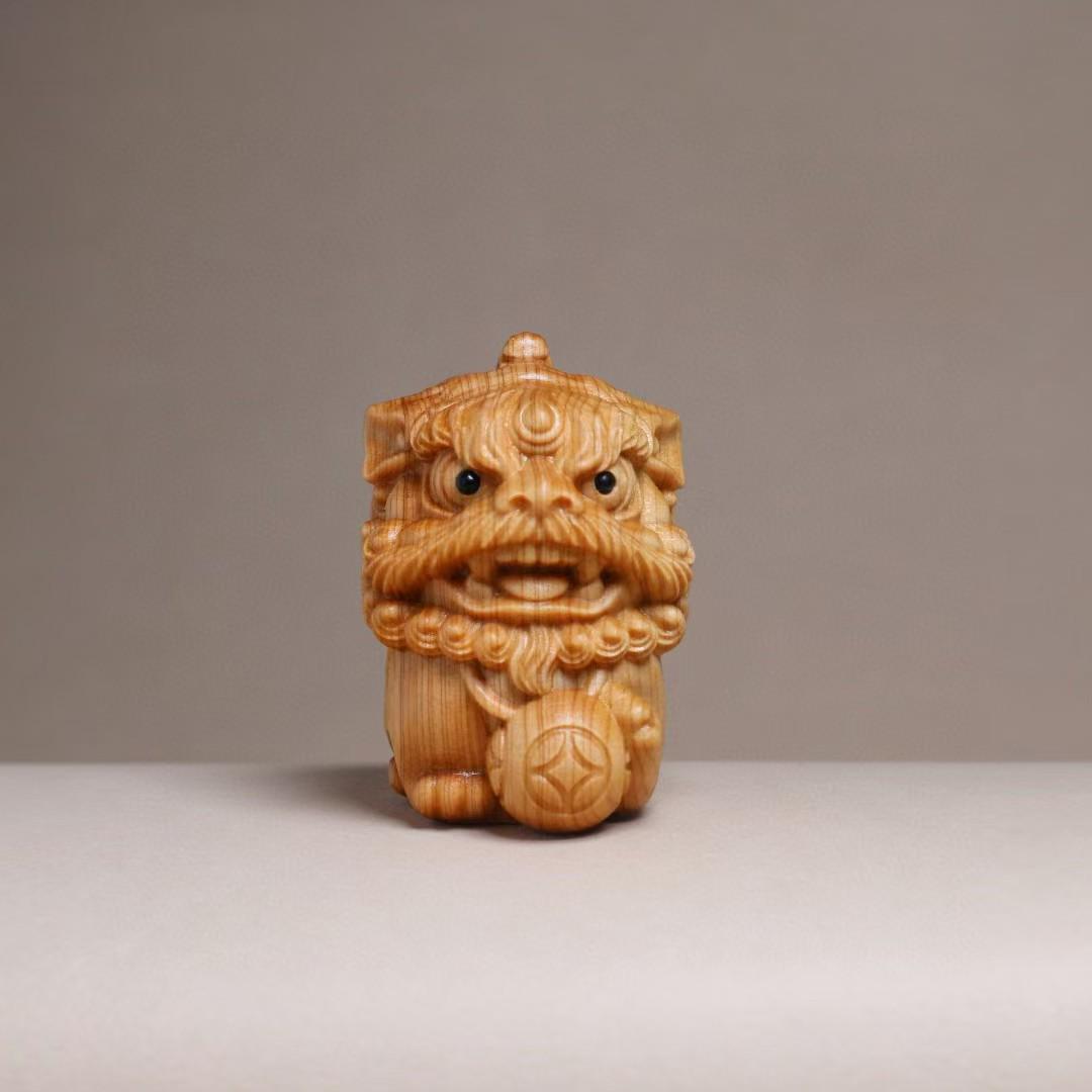 Taihang Cliff Cypress Lion Carving: Wealth & Protection Ornament