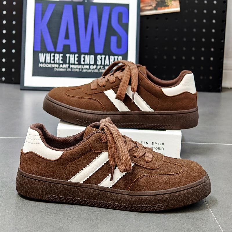 

Frosted flat-soled casual board shoes spring and autumn new men s shoes sports versatile retro German training Forrest Gump shoes student single shoes 44 коричневий