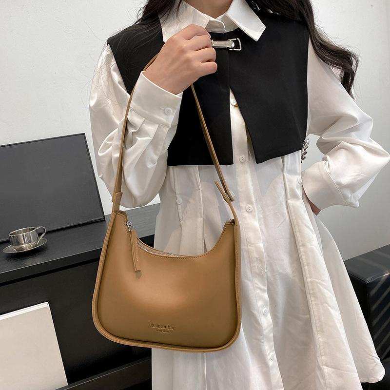 Small Designer Women's Black Bag Simple Retro Crossbody Bags Luxury Pu Leather Female Handbags Pure Color Bucket Shoulder Bag