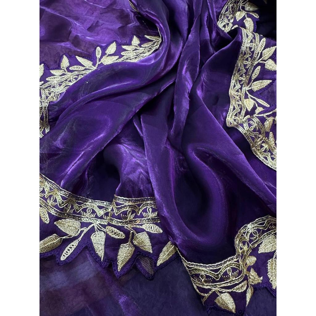 Present a New Exclusive Designer Saree Collection