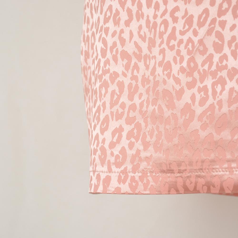 IHUASU ქალთა საზაფხულო ლეოპარდის პრინტით მაღალი წელის გაყოფილი ქვედაკაბა სექსუალური ჟაკარდის ატლასის ელვაშესაკრავი ნახევარტანის ქვედაკაბა