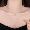 Schmetterlingsquaste Perlenanhänger Halskette: Elegante High-End Schlüsselbeinkette für Damen