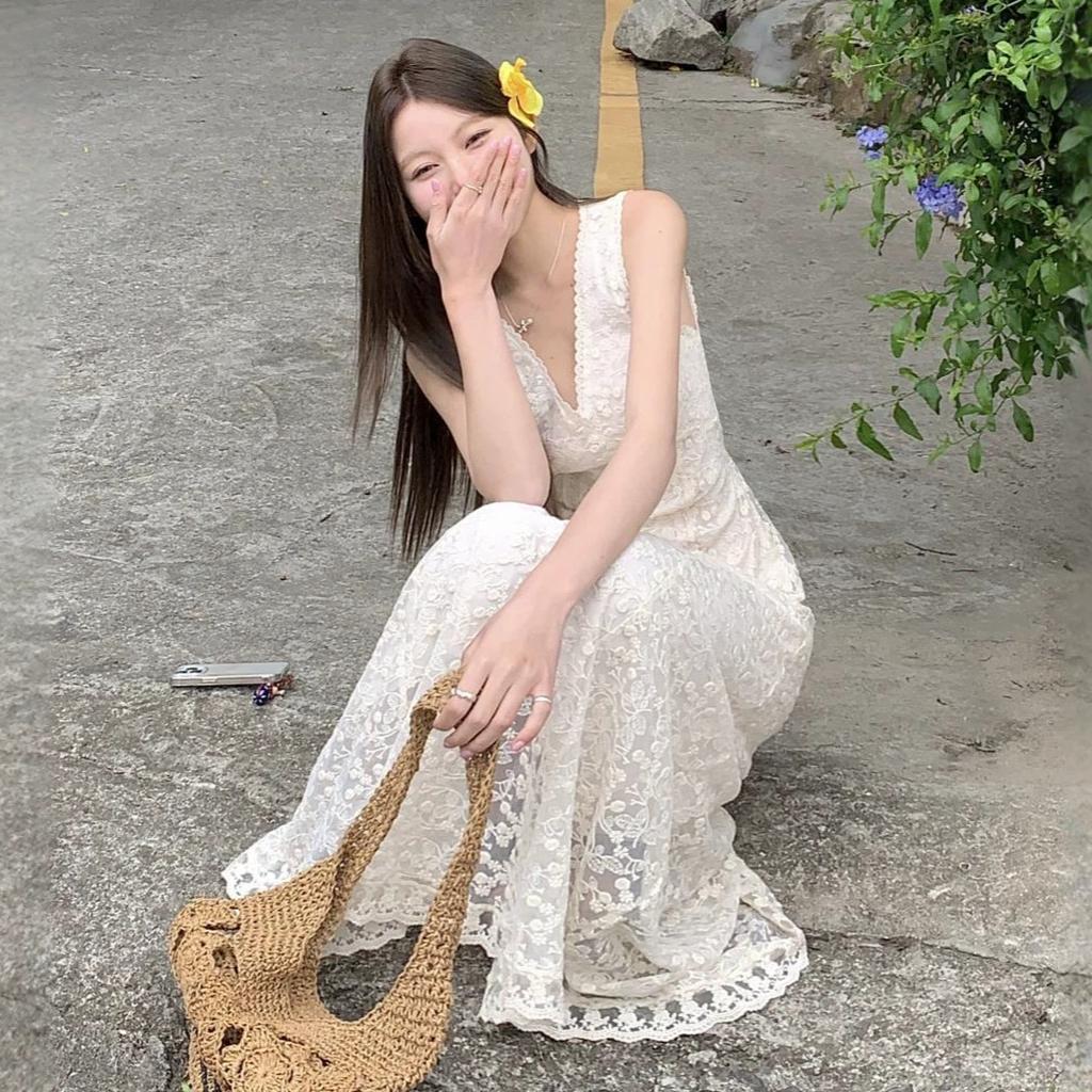 V-neck heavy industry lace crochet vest dress women's summer new waist and thin A-shaped long dress