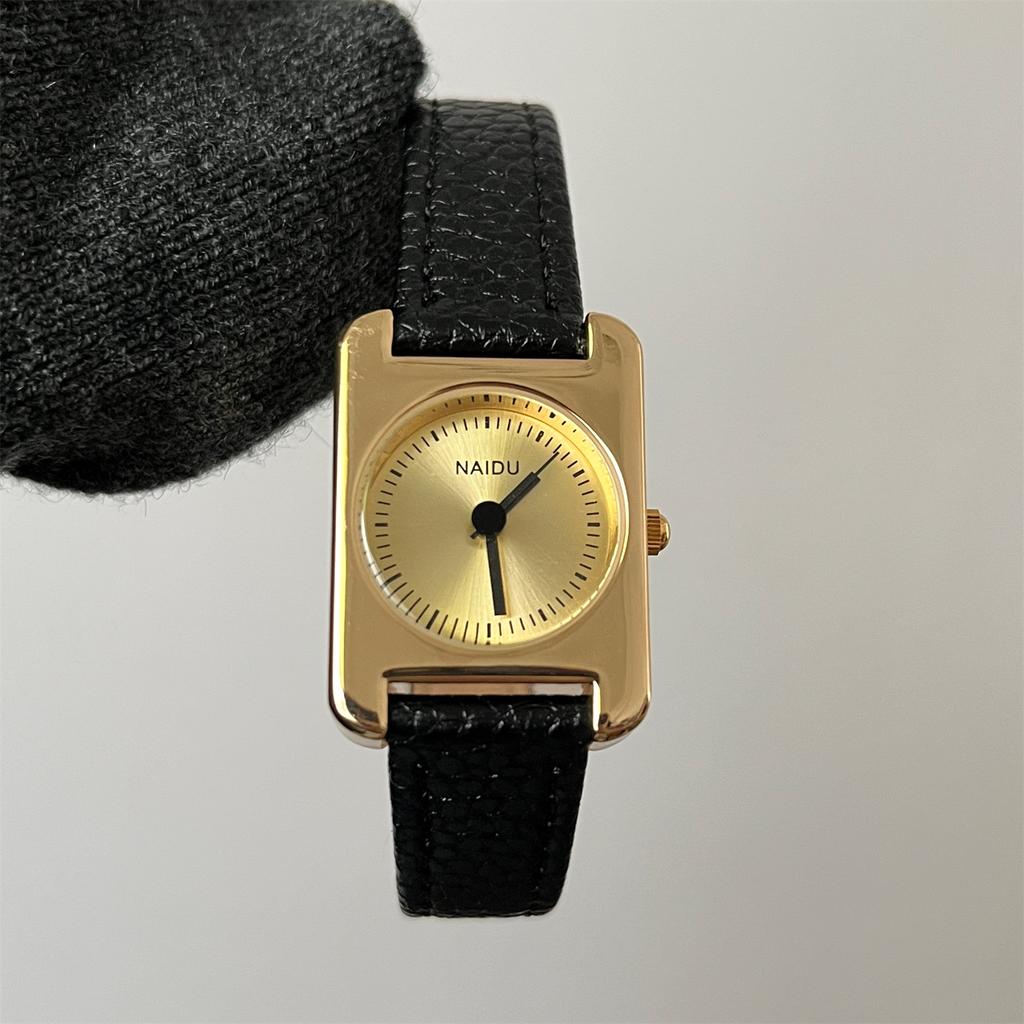 Niche High-Value Steel Shell Design Sense, Neutral Wind, Cool And Handsome Women'S Personalized Quartz Sports Wind Watch