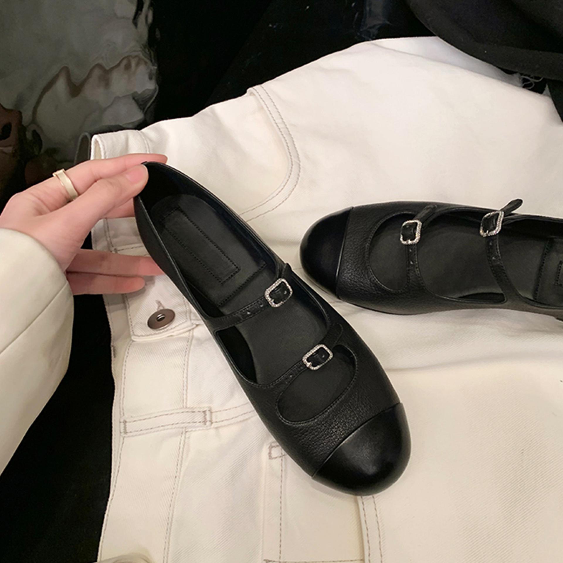 

Модные туфли Мэри Джейн с двойной пряжкой, женские, золотистая кожа, пэчворк, балетки на плоской подошве, с круглым носком, лоферы, балетки, женские мокасины 2025 7.5 чёрный