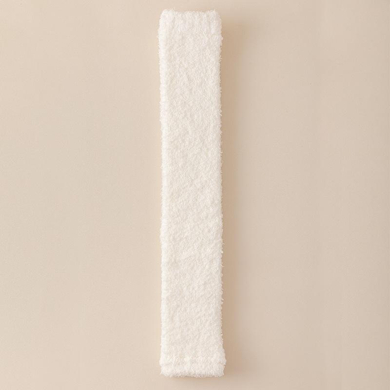 

Coral Fleece Knee Socks for Winter Warmth Plush High Leg Sleeves Over The Knee Women s Knee Pads 1 pair білий