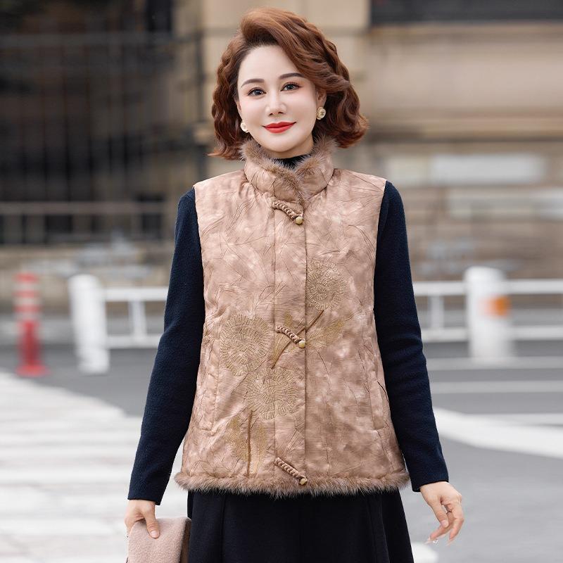 

Middle-aged and old women s vest thickened twist buckle design high-end and high-grade temperament wear stand-up collar warm vest 4XL recommends 140-80kg хаки